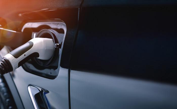 Rechargement d'une voiture électrique